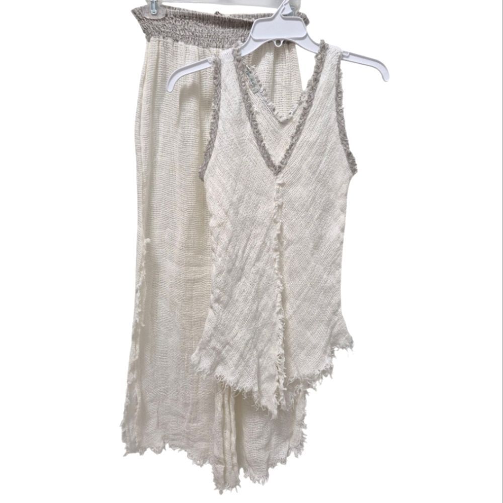 Casa Mastro Positano Small Linen Tank Large (Run Small) Linen Split Leg Pants